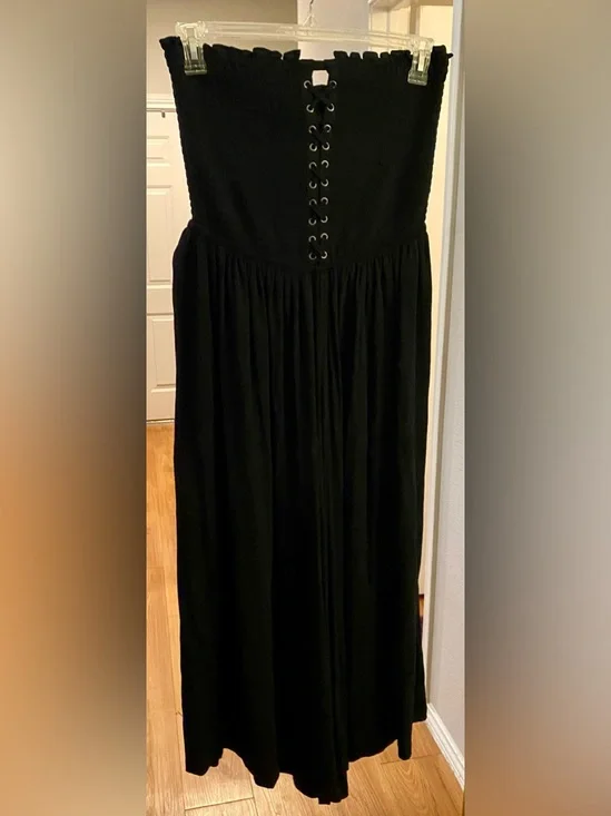 Torrid Smocked Lace Up Strapless Culotte Jumpsuit - Size 1X - NWT! - Picture 5 of 10